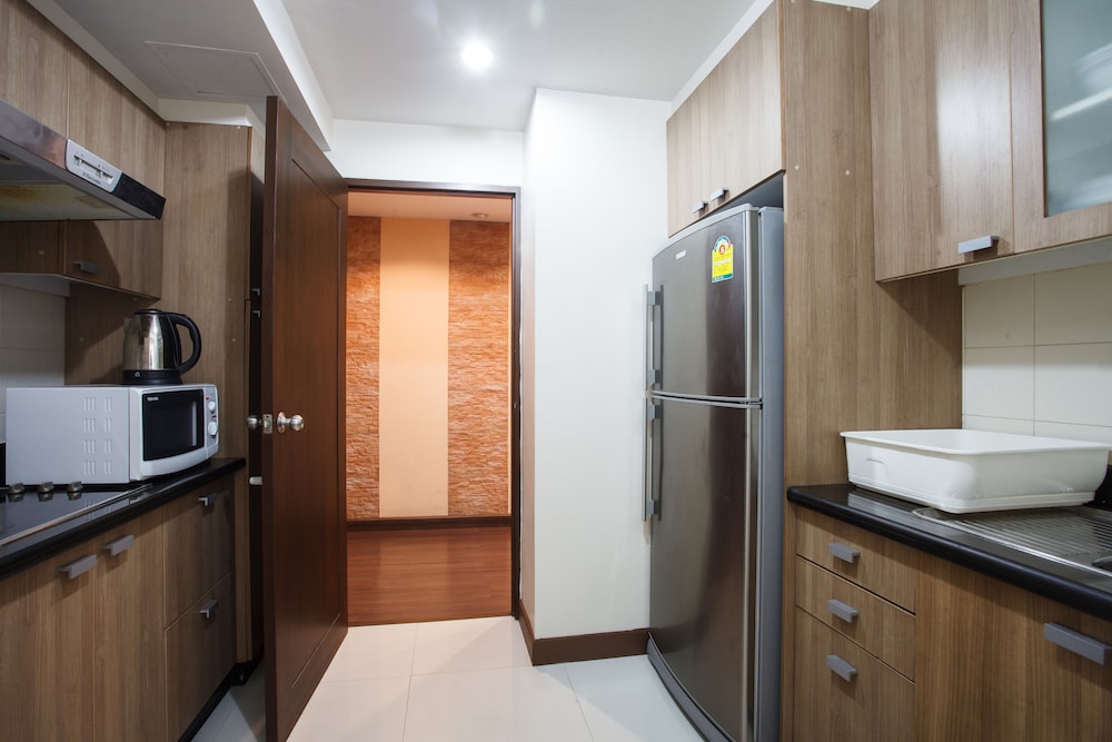 3A 2 Bedroom Downtown Apartment With Shared Pool