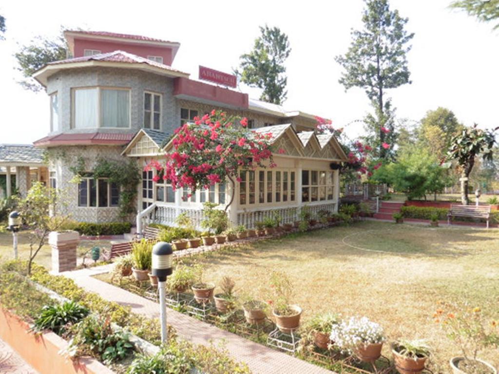 Anantson Resort — Chamba