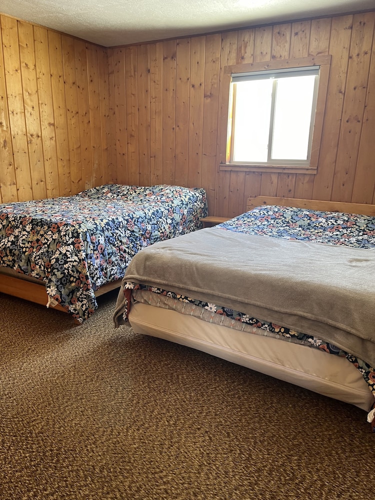 South Fork Lodge & RV Park - photo 7