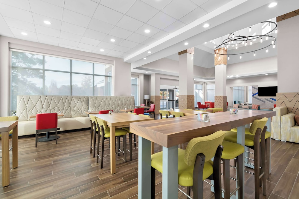 Hilton Garden Inn Lexington Georgetown - photo 41