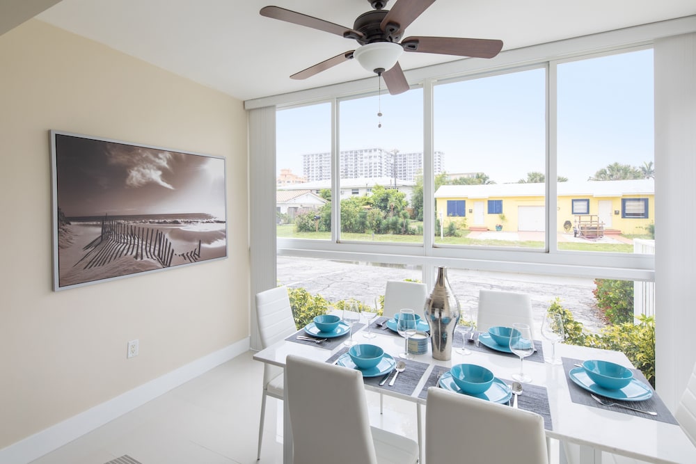Pompano Suites by the Beach - photo 22