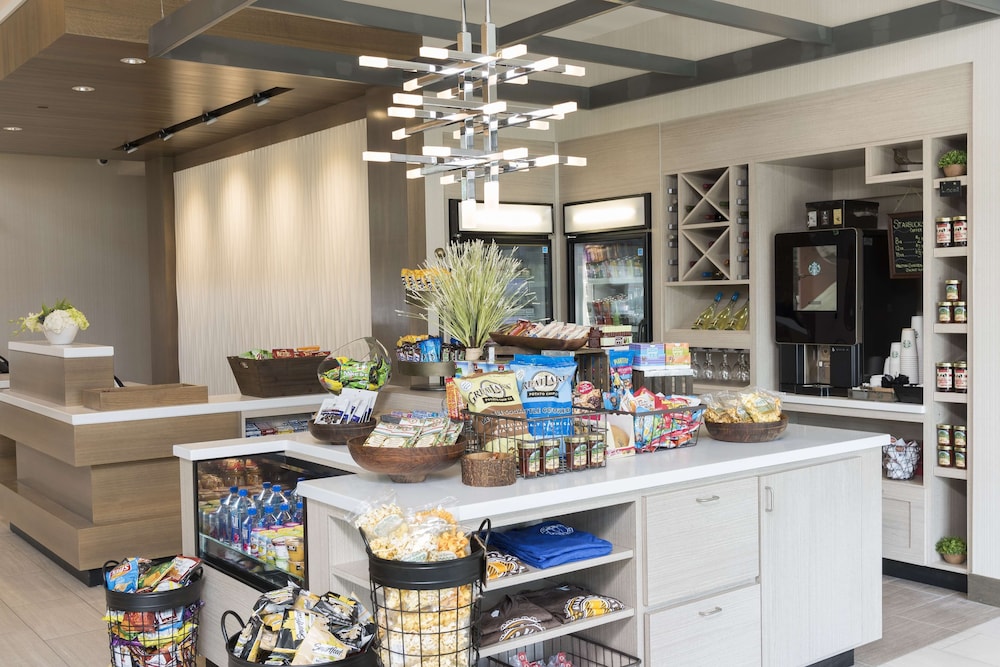 Hilton Garden Inn Grand Rapids East - photo 16