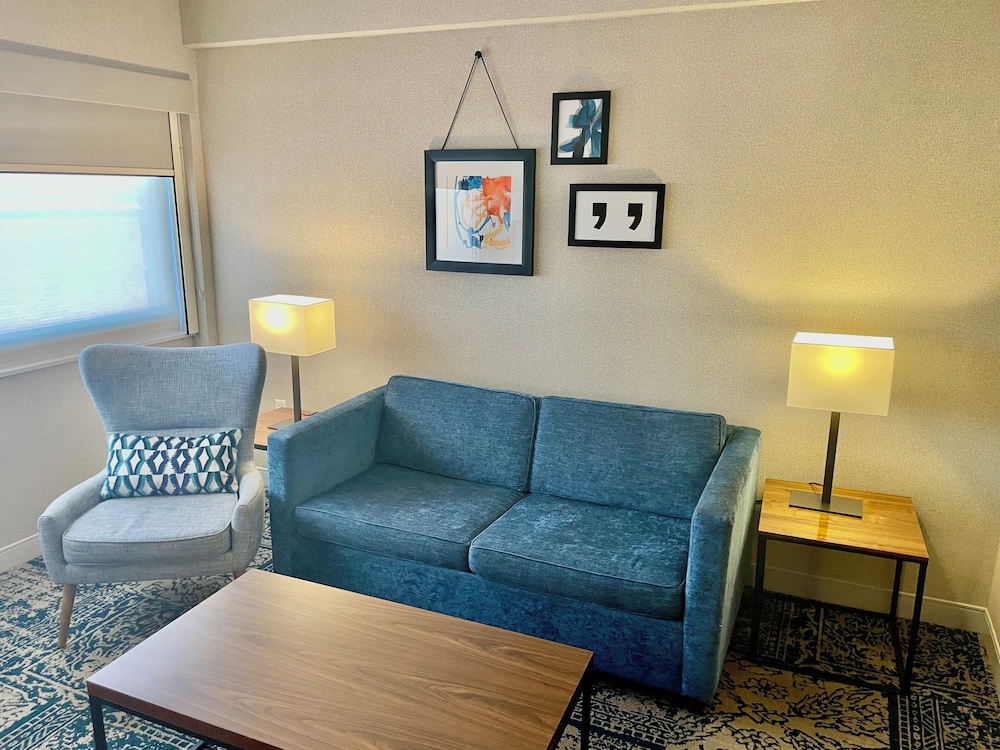 Four Points By Sheraton Norwood - photo 36
