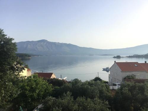 Villa Emilie — 4-Star Luxury Hotel in Lumbarda, Croatia