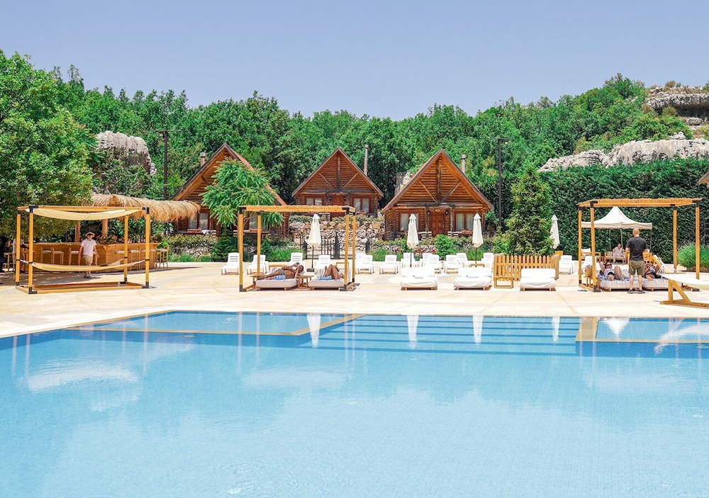 Wood Hills Hotel & Resort in Unknown City, Lebanon