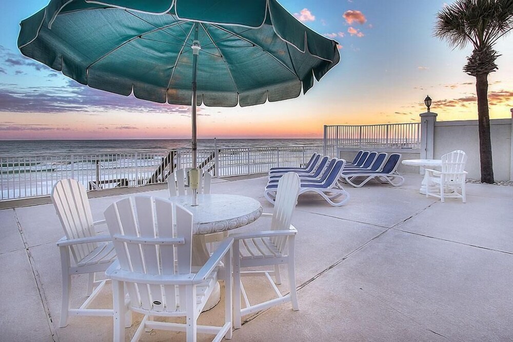 Its About Time 9 Bedroom Holiday Home by Five Star Properties — 4-Star Luxury Hotel in Miramar Beach, United States