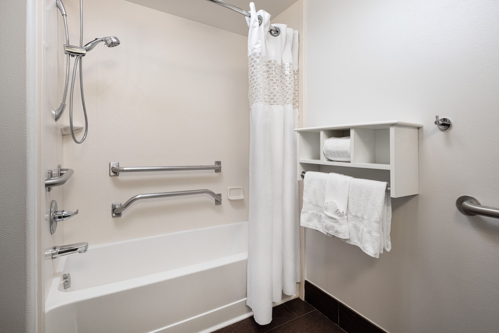 Hampton Inn Boulder Louisville - photo 17