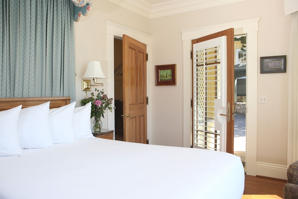 Seven Gables Inn on Monterey Bay A Kirkwood Collection Hotel - photo 9