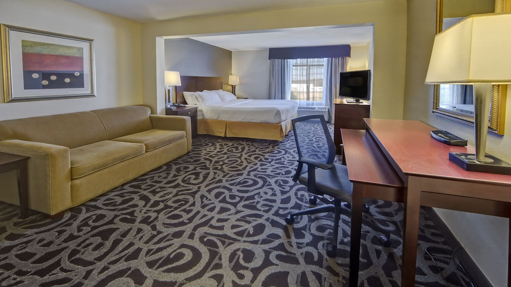 Garner Hotel Murfreesboro West by IHG - photo 9