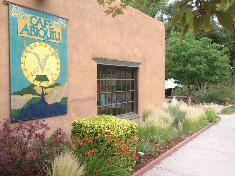 The Abiquiu Inn - photo 86
