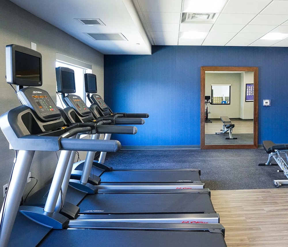 Hampton Inn Colorado Springs I 25 Central - photo 21