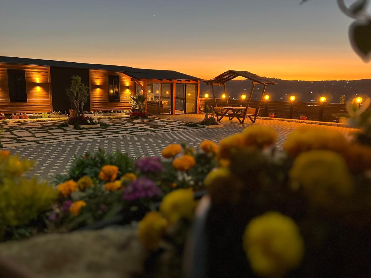 Four Seasons View - last minute hotel in Unknown City