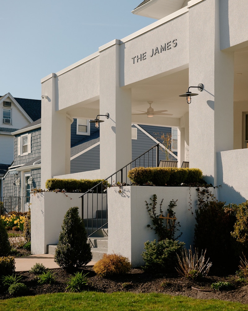 The James Bradley Hotel - photo 28