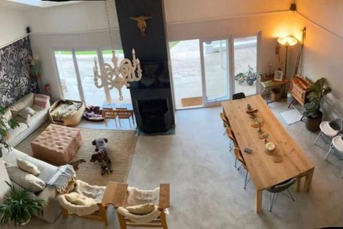 Nature Estate Family Holiday Home with Pool and Sea view