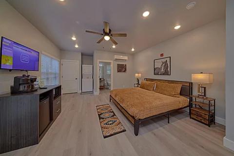 #3 Studio Town Place 2 - last minute hotel in Sevierville