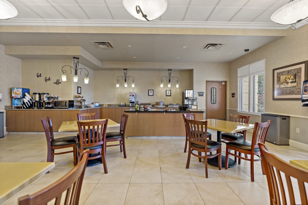 The Inn At Charles Town - photo 23