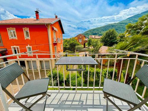 Appartamento Al Lago — 4-Star Luxury Hotel in Cannobio, Italy