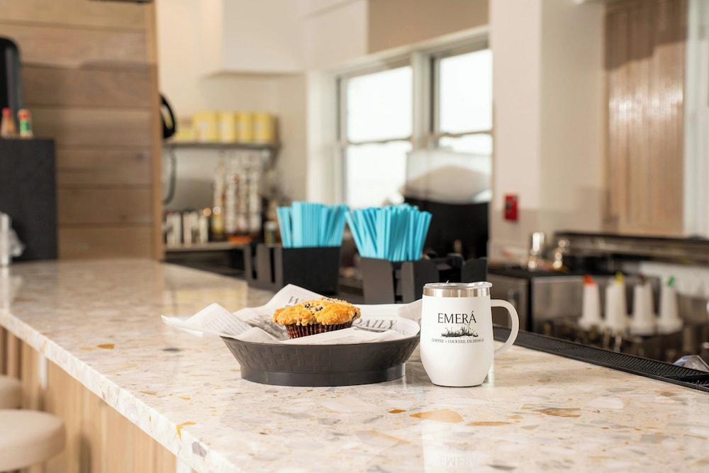 SpringHill Suites by Marriott Navarre Oceanfront - photo 50