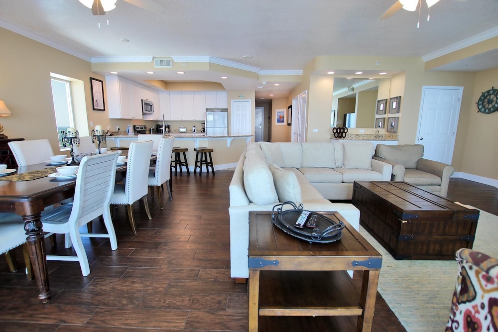 San Carlos Penthouse 5 - photo 16