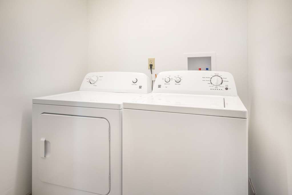 Suburban Studios Middlesboro - photo 20