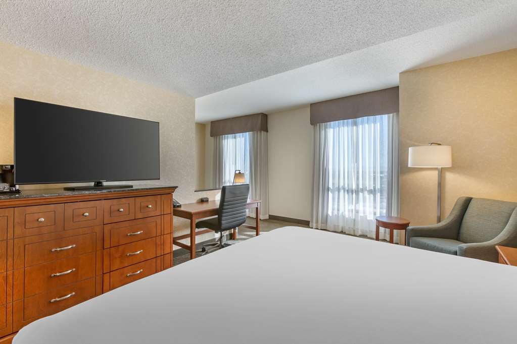 Drury Plaza Hotel Phoenix Tempe - photo 20