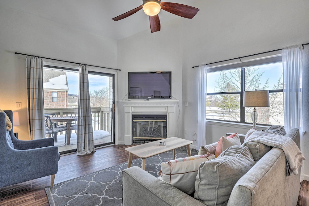 Branson Vacation Rental w Resort Amenities - featured photo