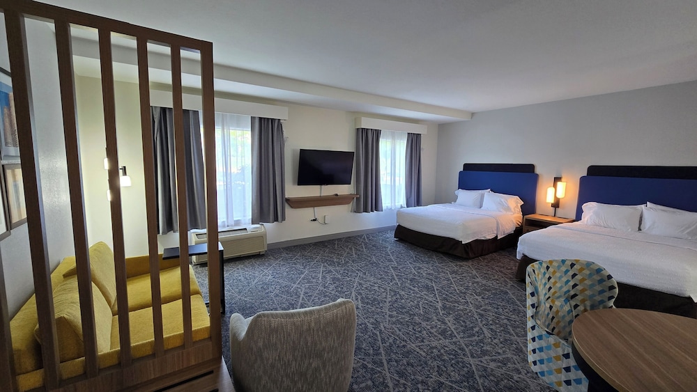 Hampton Inn & Suites Chicago Deer Park - photo 21