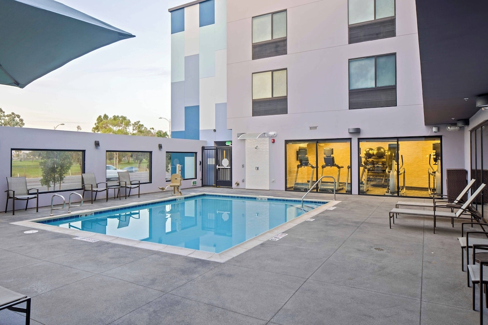 Fairfield Inn & Suites by Marriott San Diego Pacific Beach - photo 26