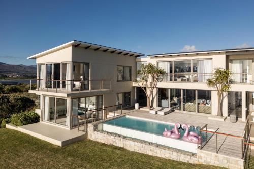 Benguela Cove Utopia in Hermanus, South Africa