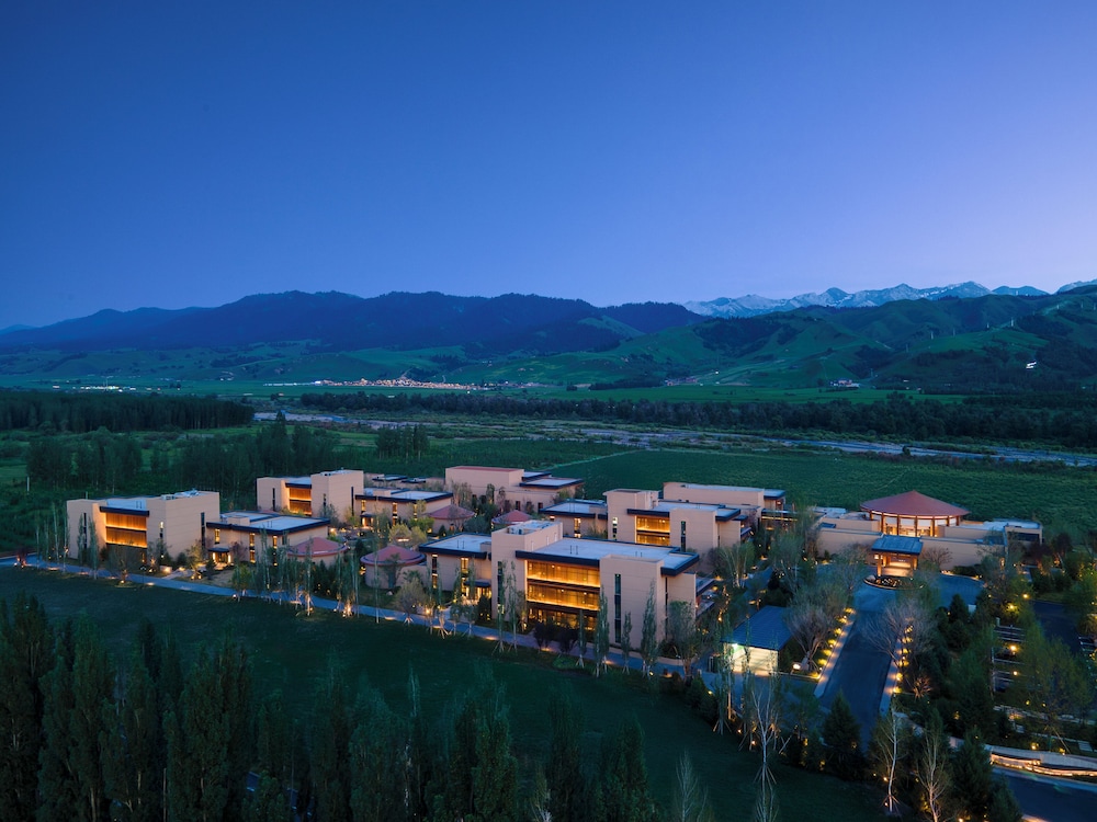 Hotel Indigo Nalati by IHG in Xinyuan, People's Republic of China