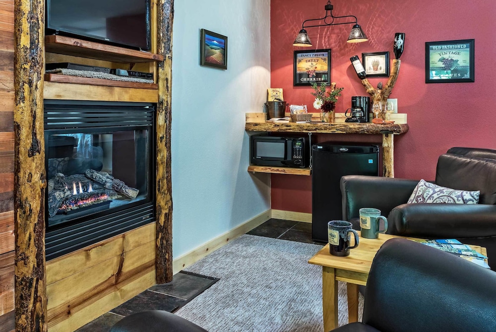 Carson Ridge Luxury Cabins - photo 33