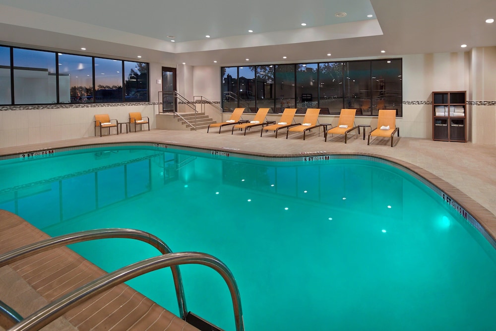 Courtyard by Marriott Philadelphia City Avenue - photo 16