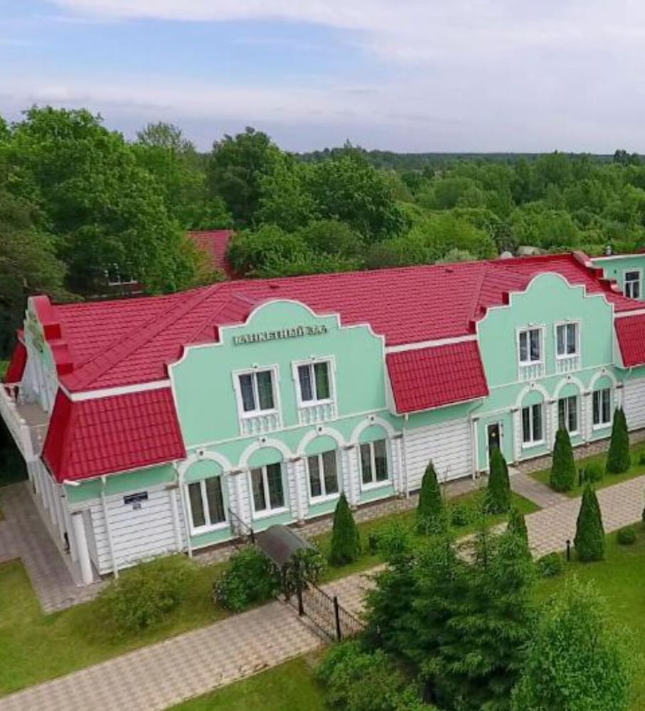 Hotel Aleksandriya Peterhof in Peterhof, Russia