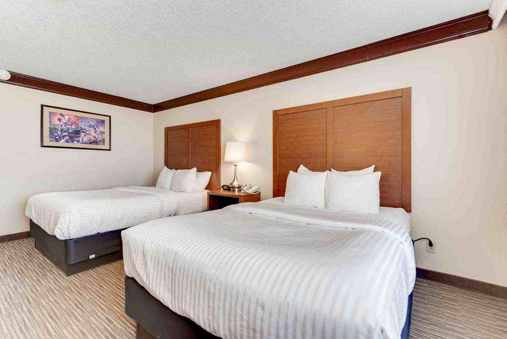 Best Western Movie Manor - photo 43