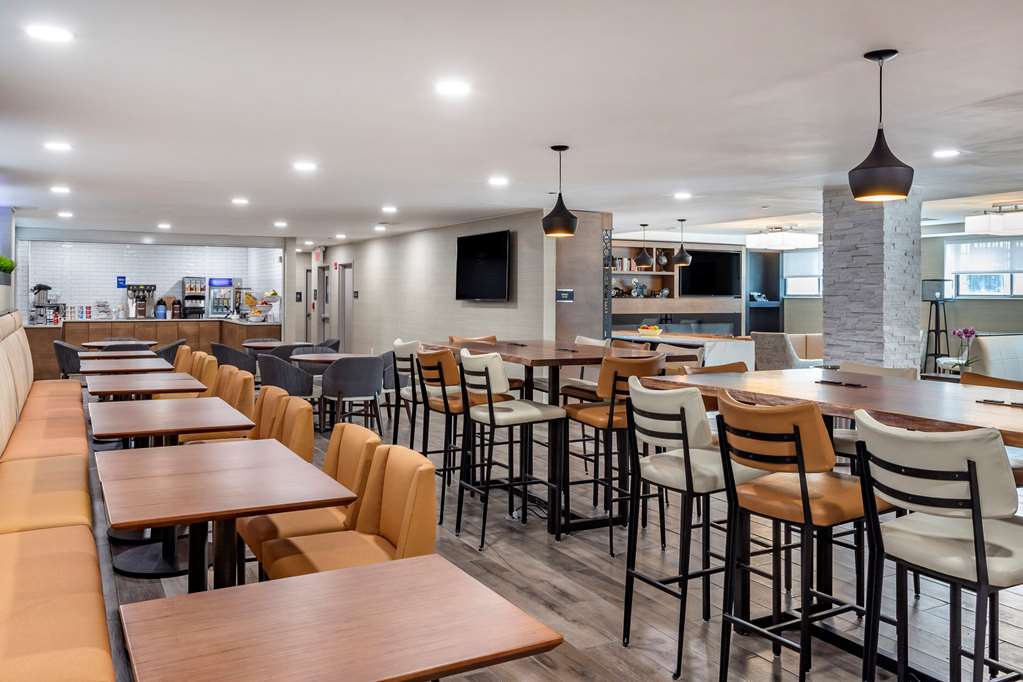 Comfort Inn JFK Airport - photo 27