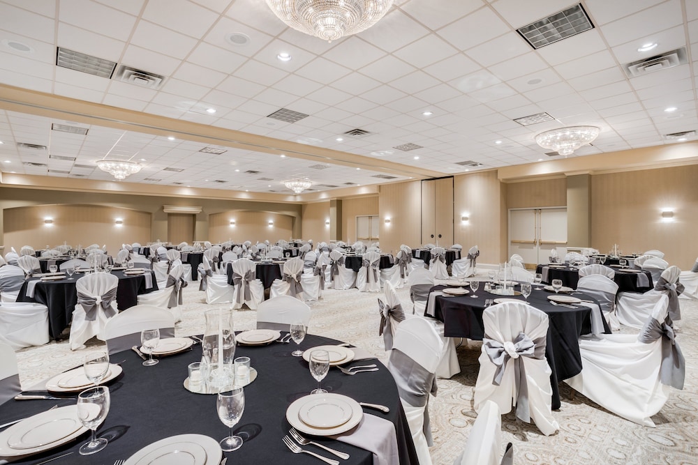 Holiday Inn Lafayette City Centre by IHG - photo 39
