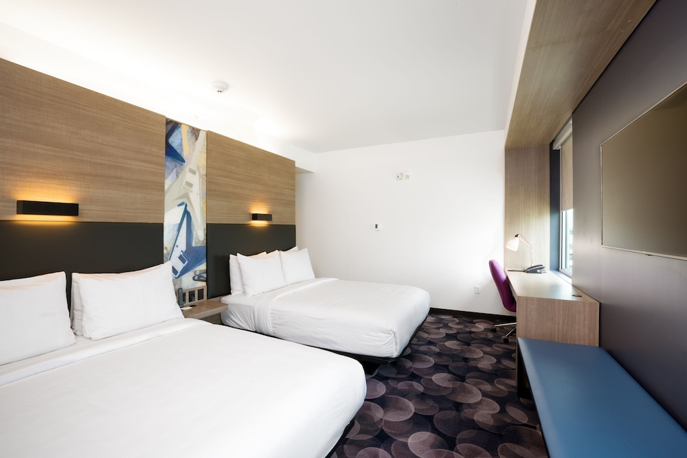 Aloft Austin Airport - photo 21
