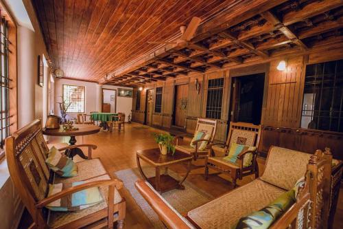 Meenachil Creek Homestay — 4-Star Luxury Hotel in Kottayam, India