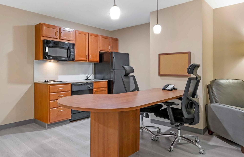 Extended Stay America Suites McAlester Hwy 69 - photo 23