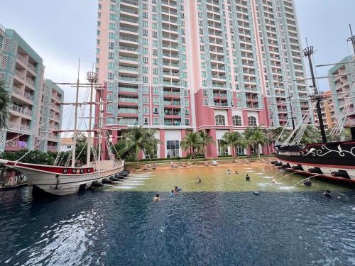 Grand Caribbean Resort Pattaya — 4-Star Luxury Hotel in Pattaya, Thailand