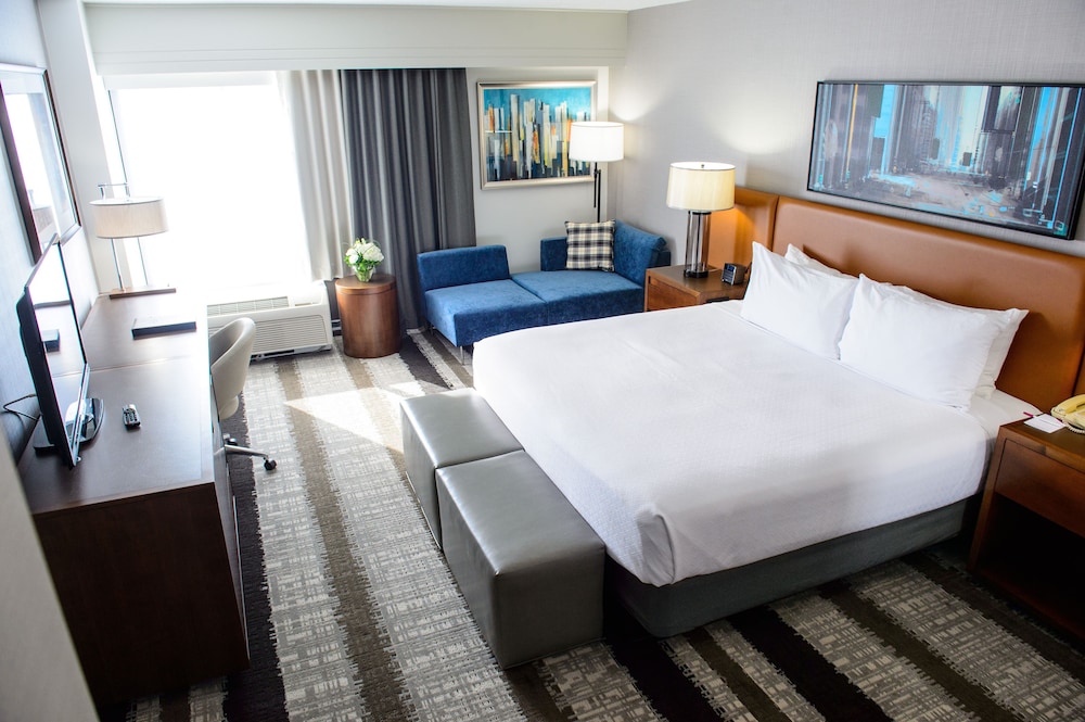 Crowne Plaza Dulles Airport by IHG - photo 18