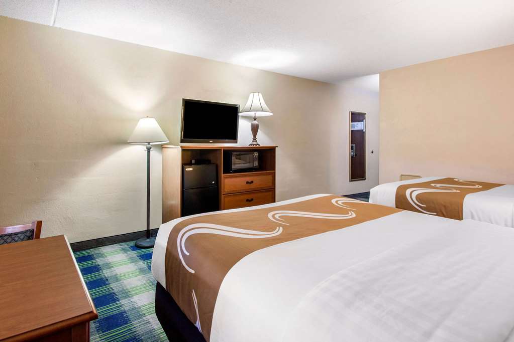Quality Inn Arkansas City North - photo 7