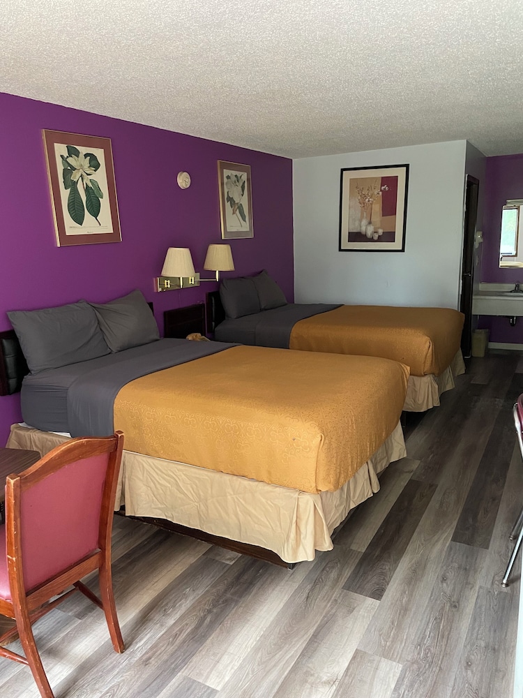 Budget Host Inn Greenup - photo 50