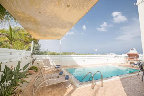 Katerina Luxury Villas