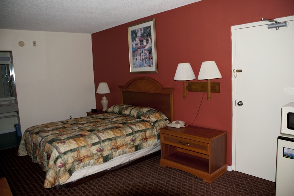 Tahitian Inn Motel - photo 3