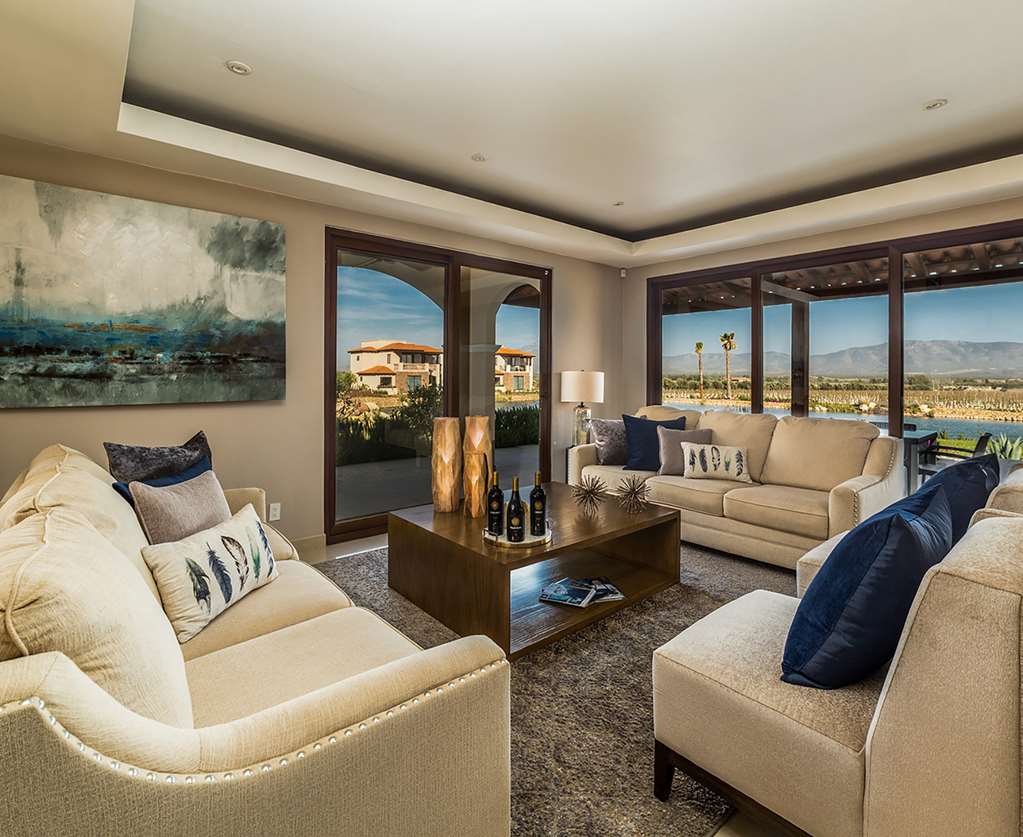 ElCieloResort MasterSuite livingroom