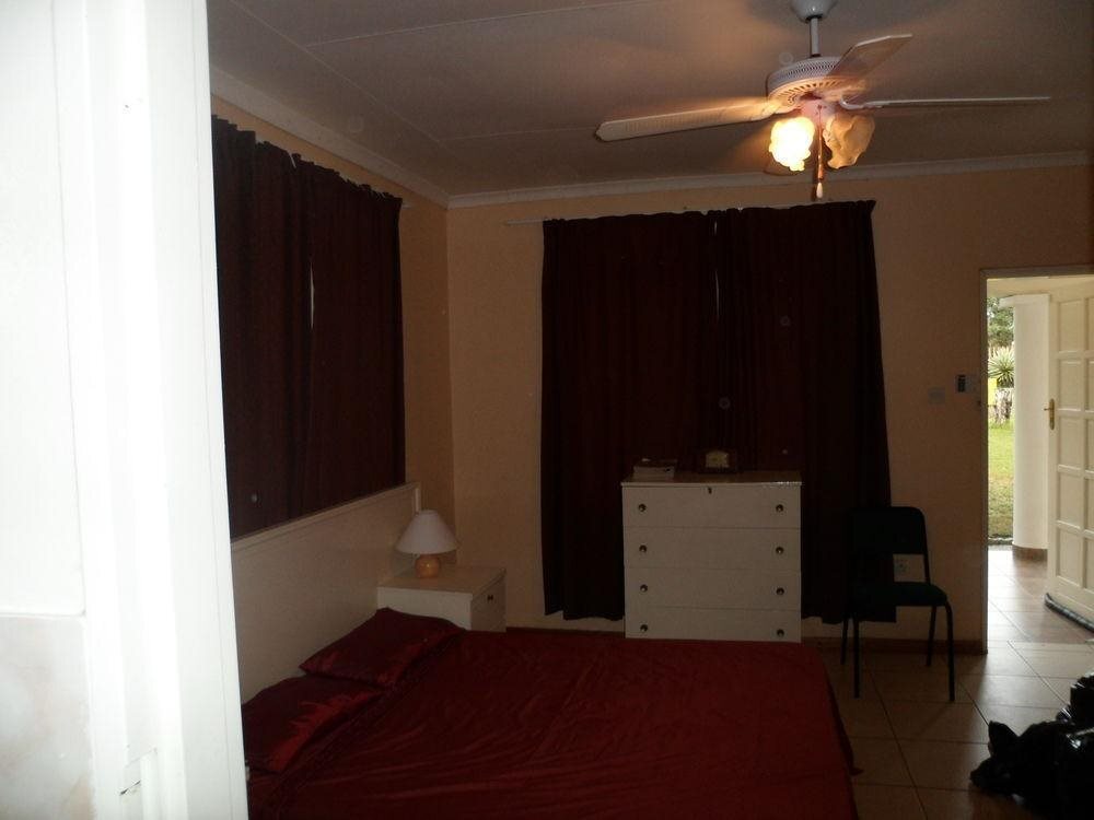 Pierre Yves Cottages — Francistown — photo 2