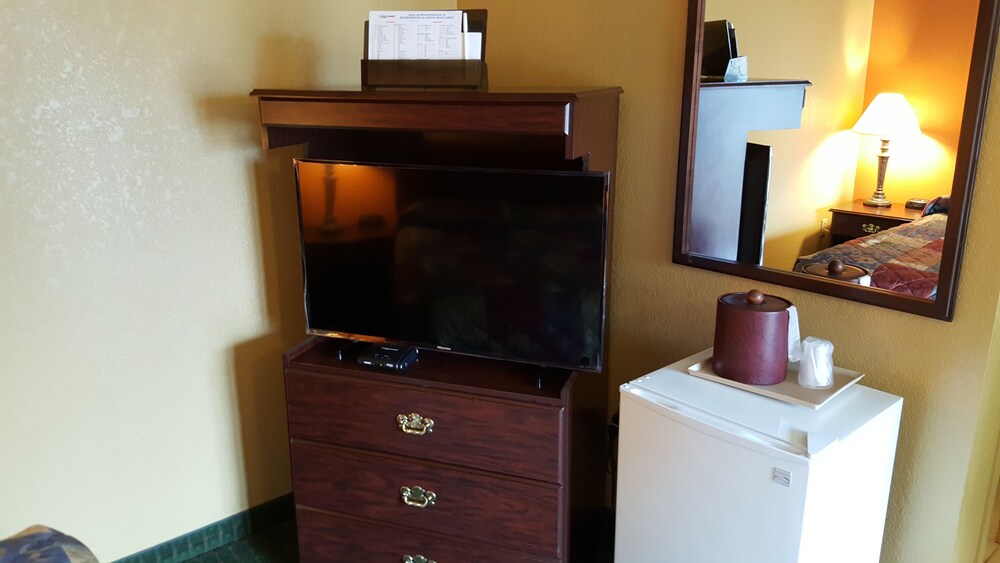 Kc Motel - photo 9