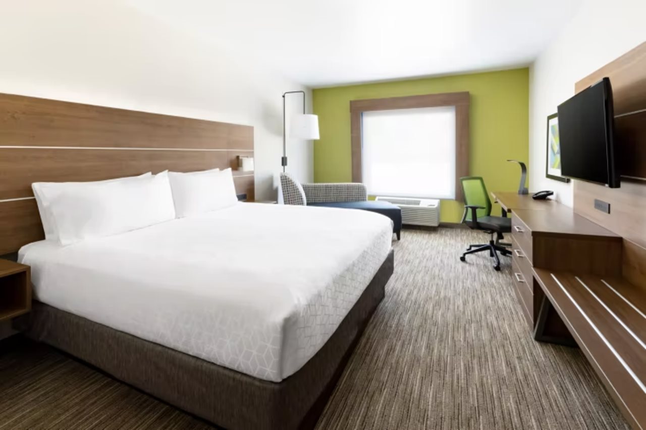Holiday Inn Express & Suites Oakhurst Yosemite Park Area - photo 13