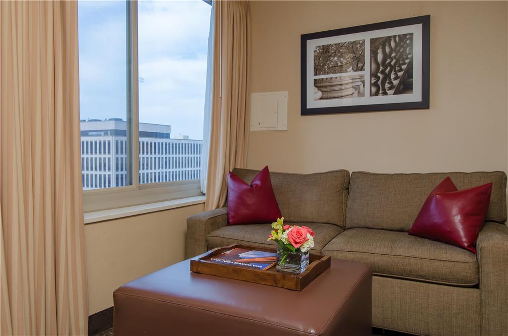 Beacon Hotel & Corporate Quarters - photo 15
